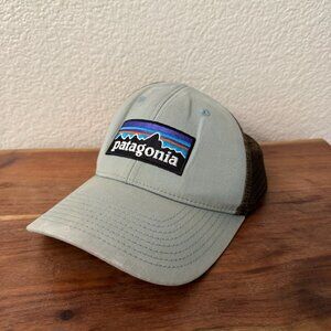 Distressed Patagonia Two-Tone Snapback Hat OSFM